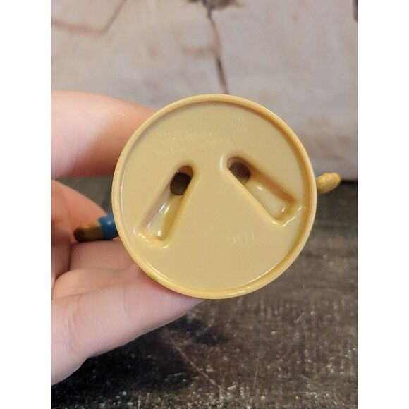 McDonald's Peter Rabbit 2017 toy figure Easter bunny - Picture 4 of 4